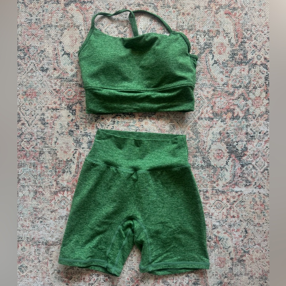 MEDIUM P’tula Green Athletic Crop Top/Sports bra and Shorts Set